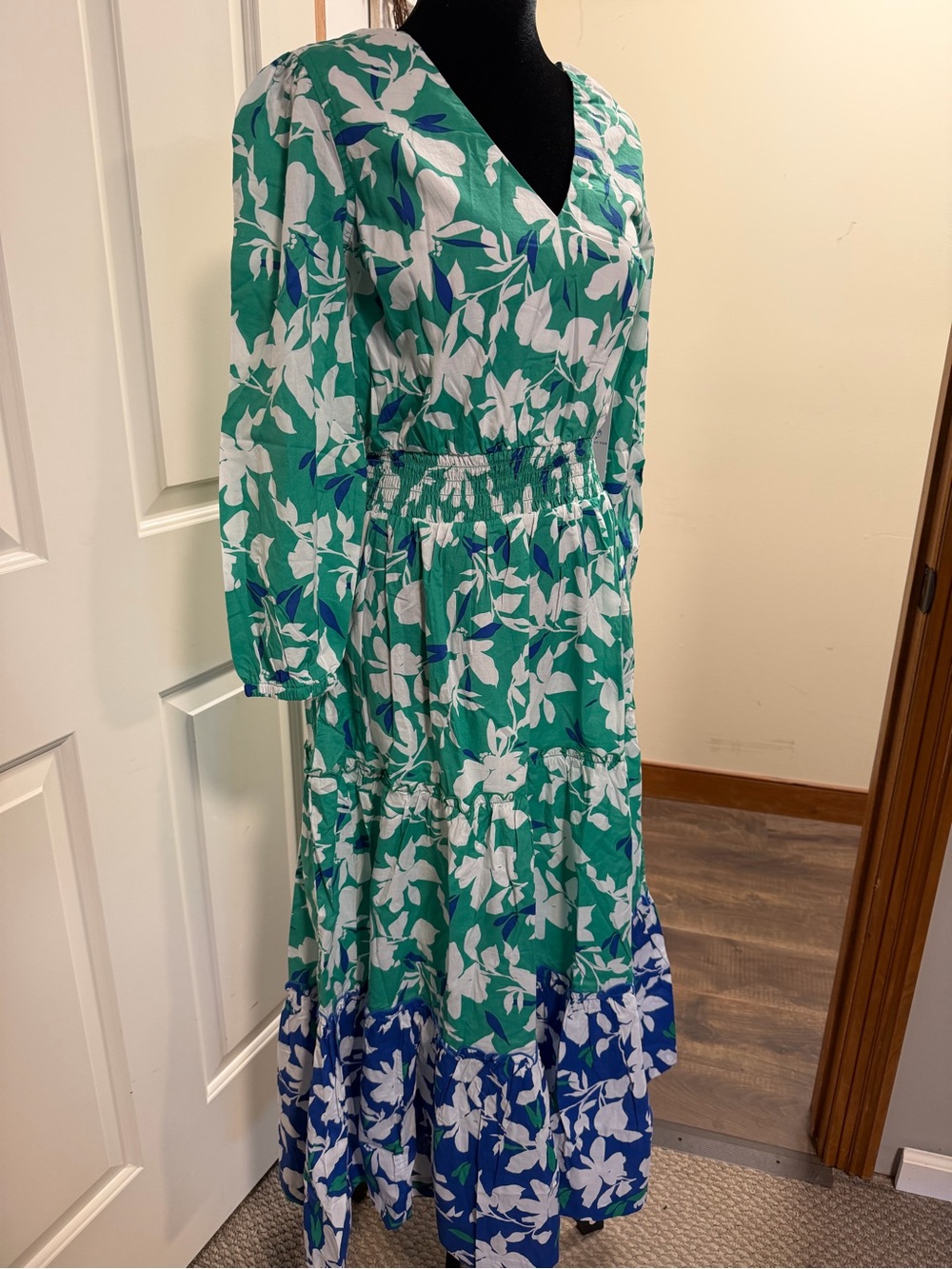 Southern Tide Long Sleeve Floral Maxi Dress NWT Resort Style - Picture 3 of 9